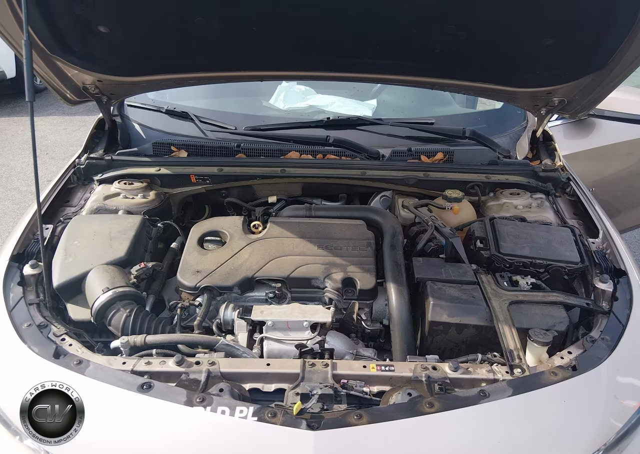 2018 Chevrolet Malibu Lt VIN:1G1ZD5STXJF267184 - 10