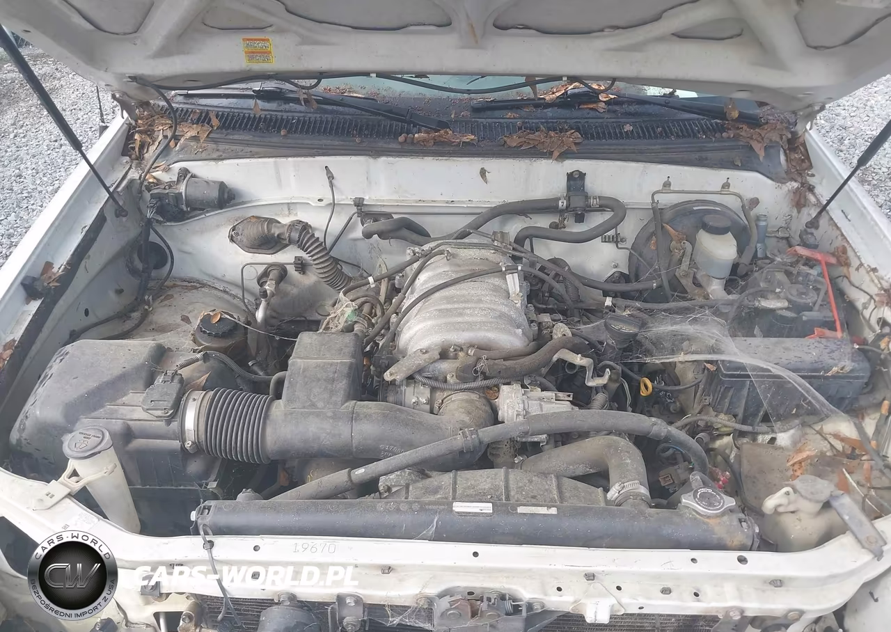 2001 Toyota Tundra Ltd V8 VIN:5TBRT38171S135626 - 10
