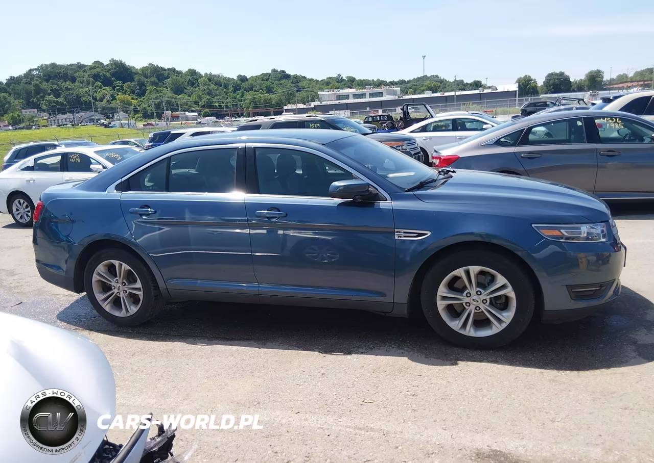 2019 Ford Taurus Sel VIN:1FAHP2E83KG100814 - 17