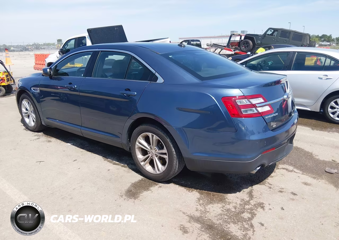 2019 Ford Taurus Sel VIN:1FAHP2E83KG100814 - 3