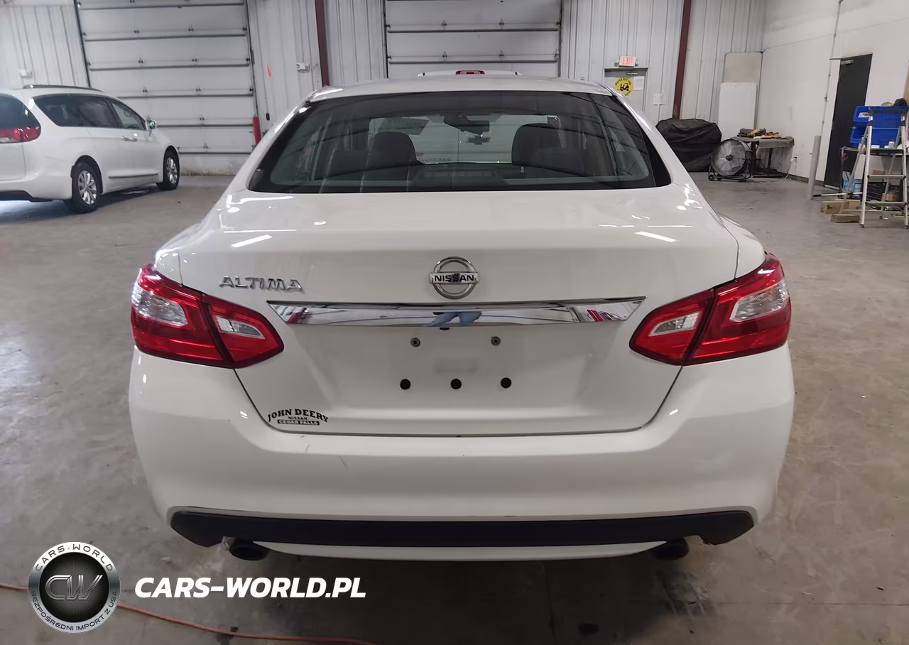 2017 Nissan Altima 2.5 S VIN:1N4AL3AP2HC227750 - 16