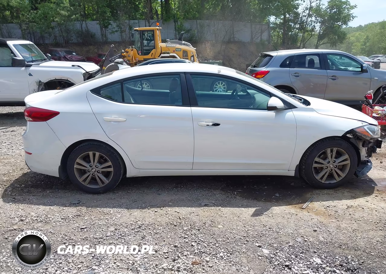 2018 Hyundai Elantra Sel VIN:5NPD84LF8JH344861 - 13