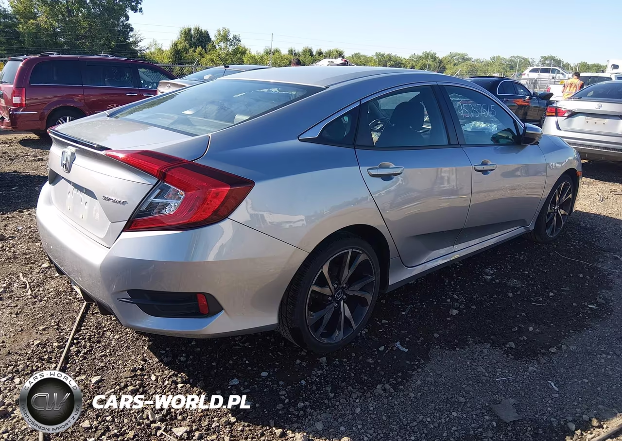 2019 Honda Civic Sport VIN:2HGFC2F85KH536999 - 4