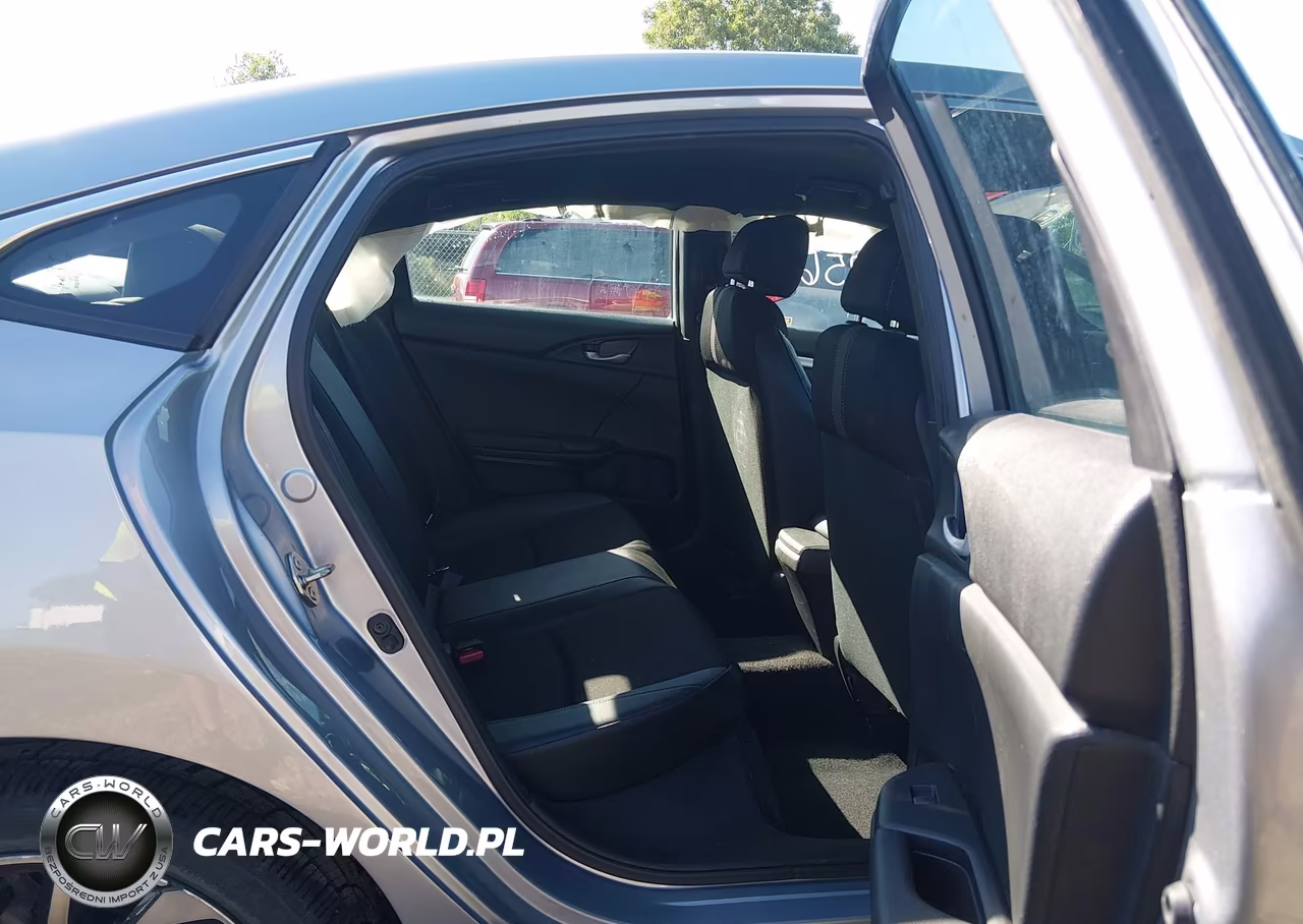 2019 Honda Civic Sport VIN:2HGFC2F85KH536999 - 8