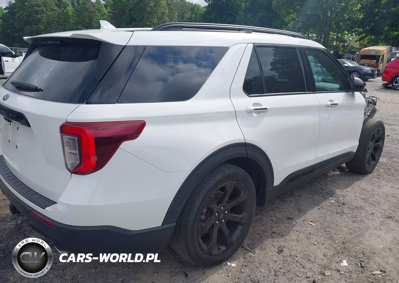 2023 Ford Explorer St-Line VIN:1FMSK7KH3PGA25843 - 4