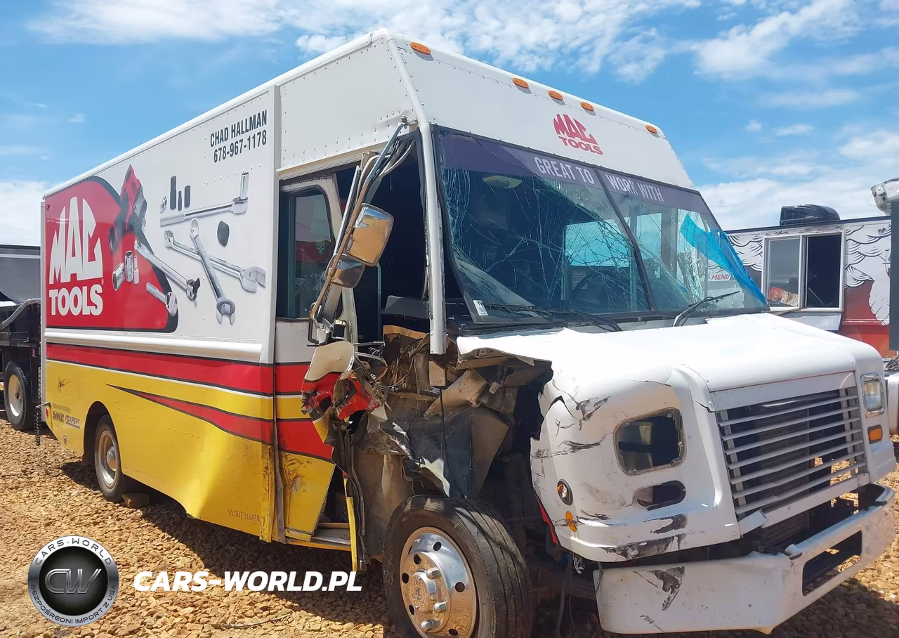 2010 Freightliner Chassis M Line Walk-In Van VIN:4UZAAPDU5ACAR6410 - 10