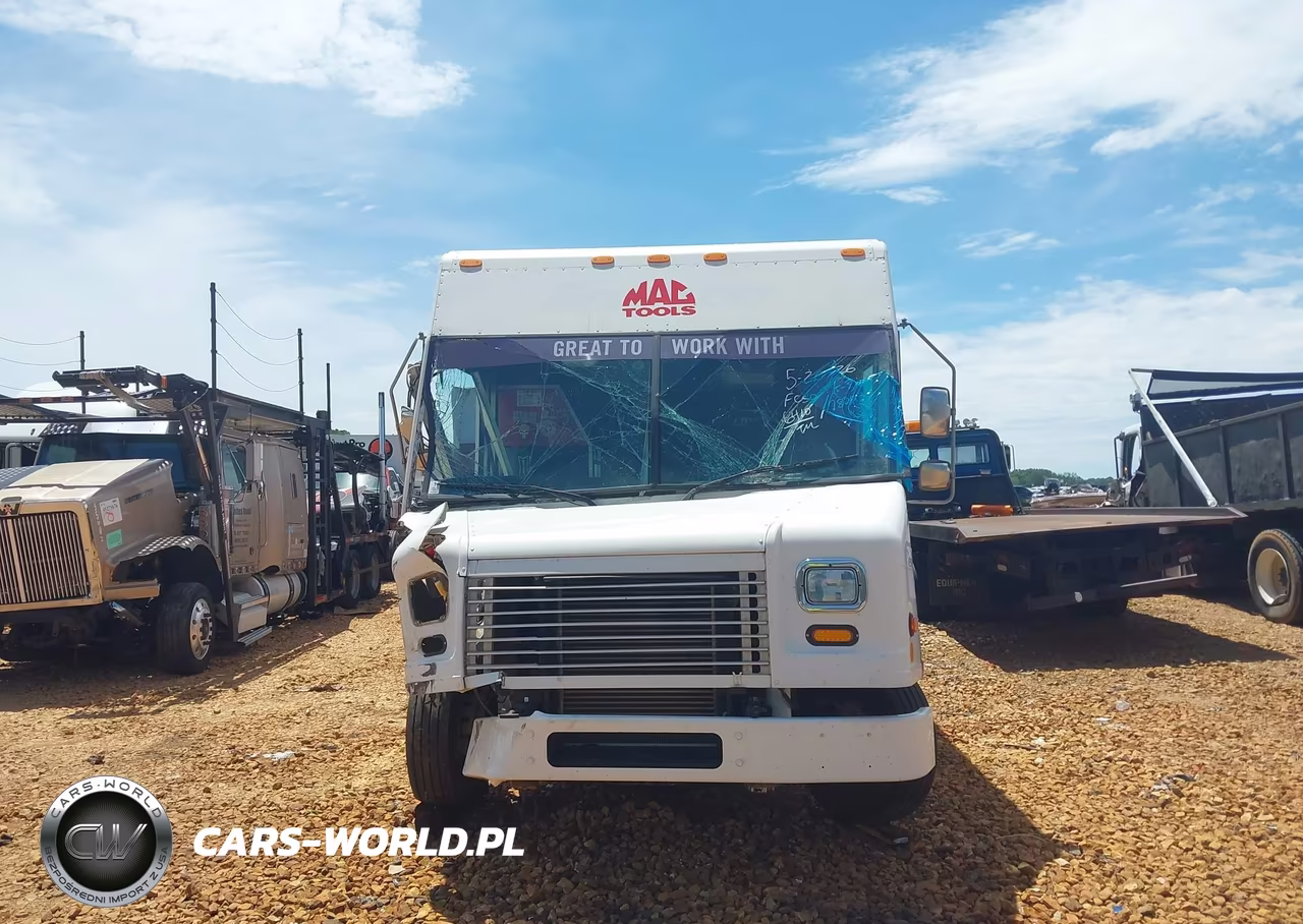 2010 Freightliner Chassis M Line Walk-In Van VIN:4UZAAPDU5ACAR6410 - 12