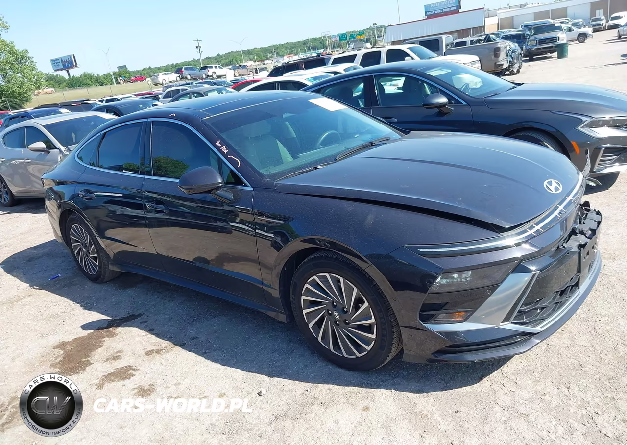 2024 Hyundai Sonata Hybrid Limited VIN:KMHL54JJ0RA101149 - 13