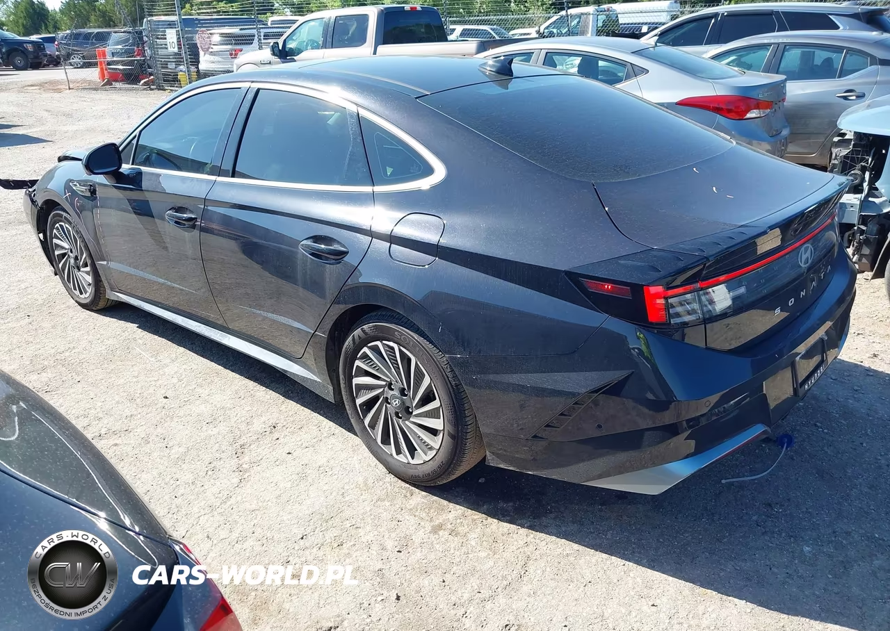 2024 Hyundai Sonata Hybrid Limited VIN:KMHL54JJ0RA101149 - 3