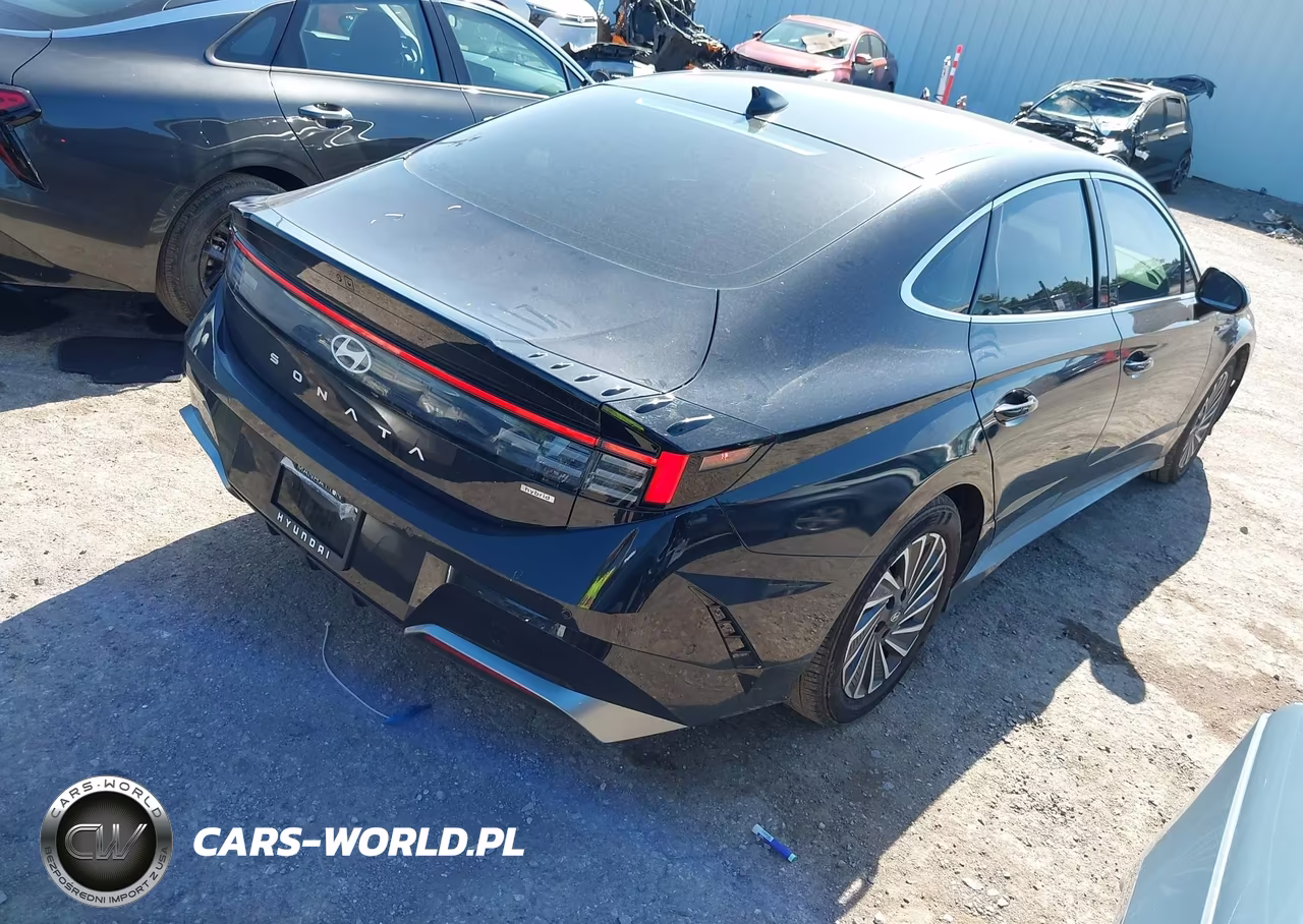 2024 Hyundai Sonata Hybrid Limited VIN:KMHL54JJ0RA101149 - 4