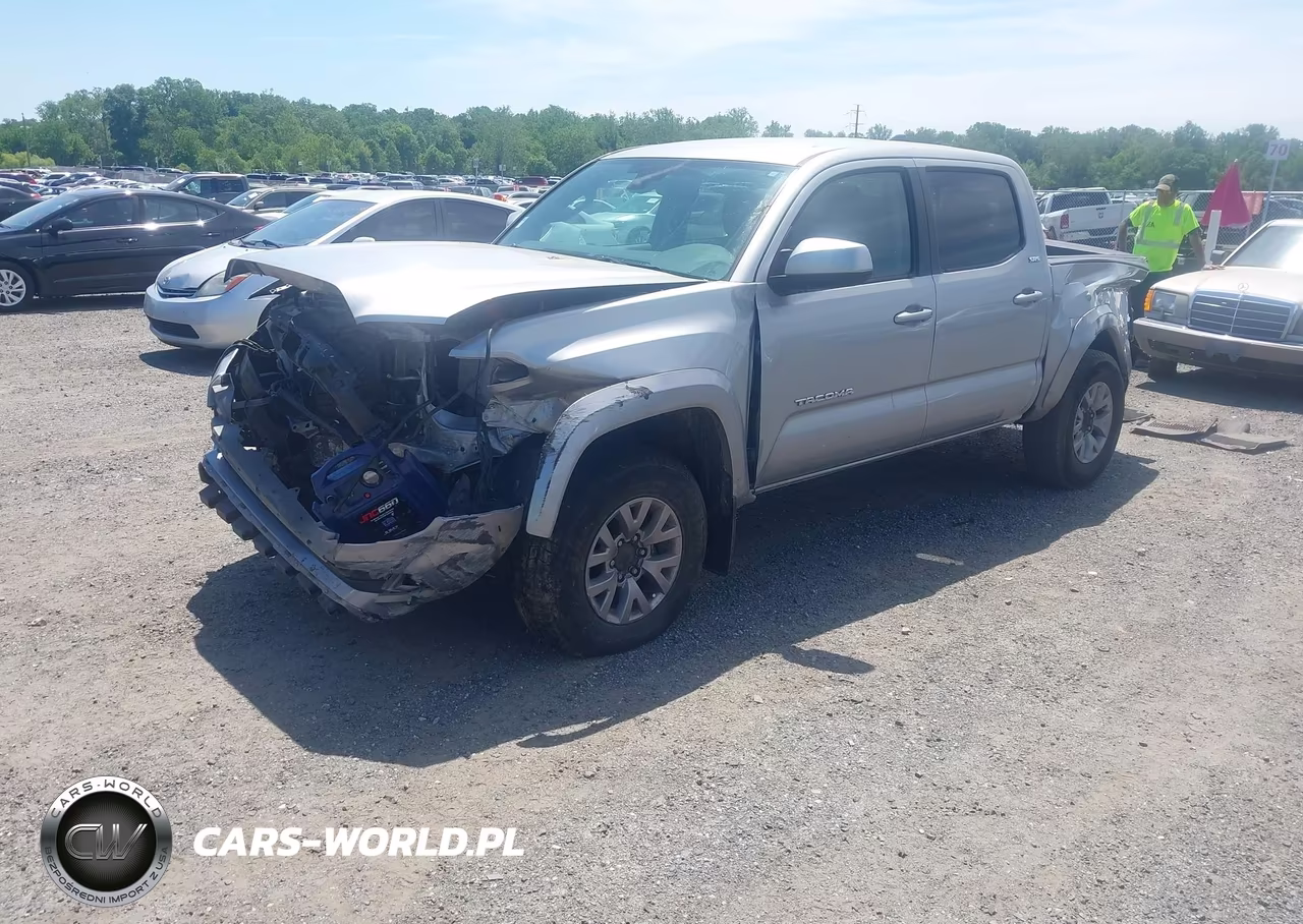 2018 Toyota Tacoma Sr5 V6 VIN:3TMCZ5AN2JM125087 - 2