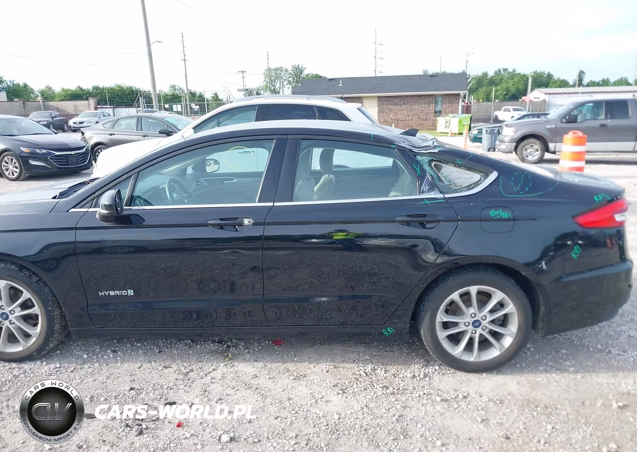 2019 FORD FUSION SE VIN:3FA6P0LU1KR183955 - 14