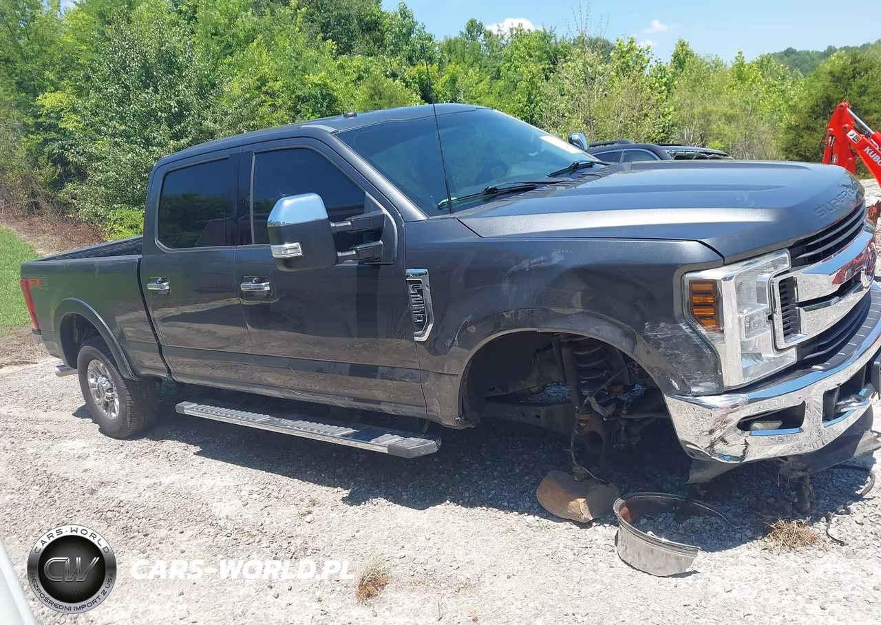 2018 Ford F-250 Xlt VIN:1FT7W2B61JEB87327 - 13