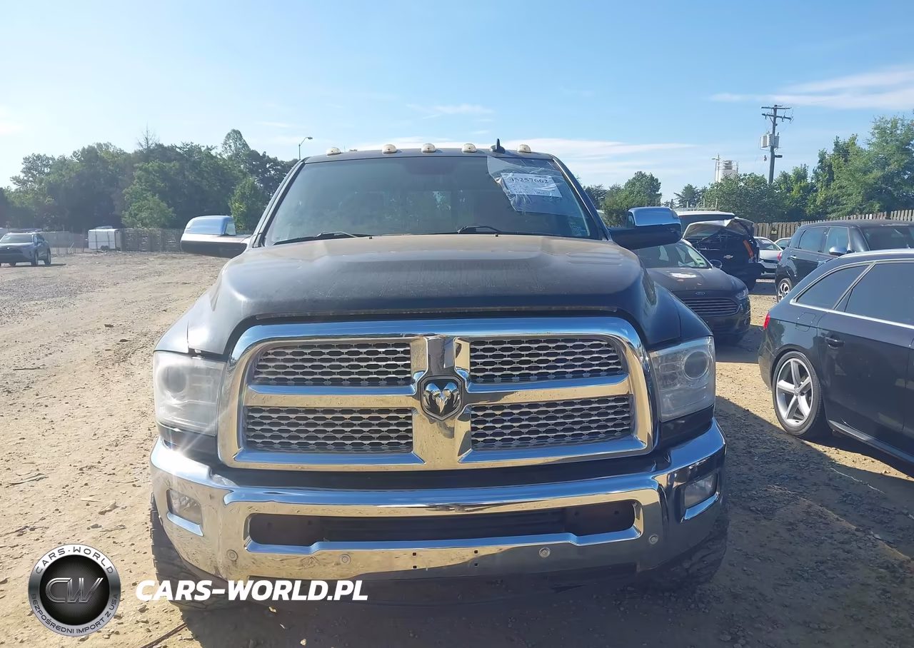 2016 Ram 2500 Laramie VIN:3C6UR5FJ2GG209404 - 12