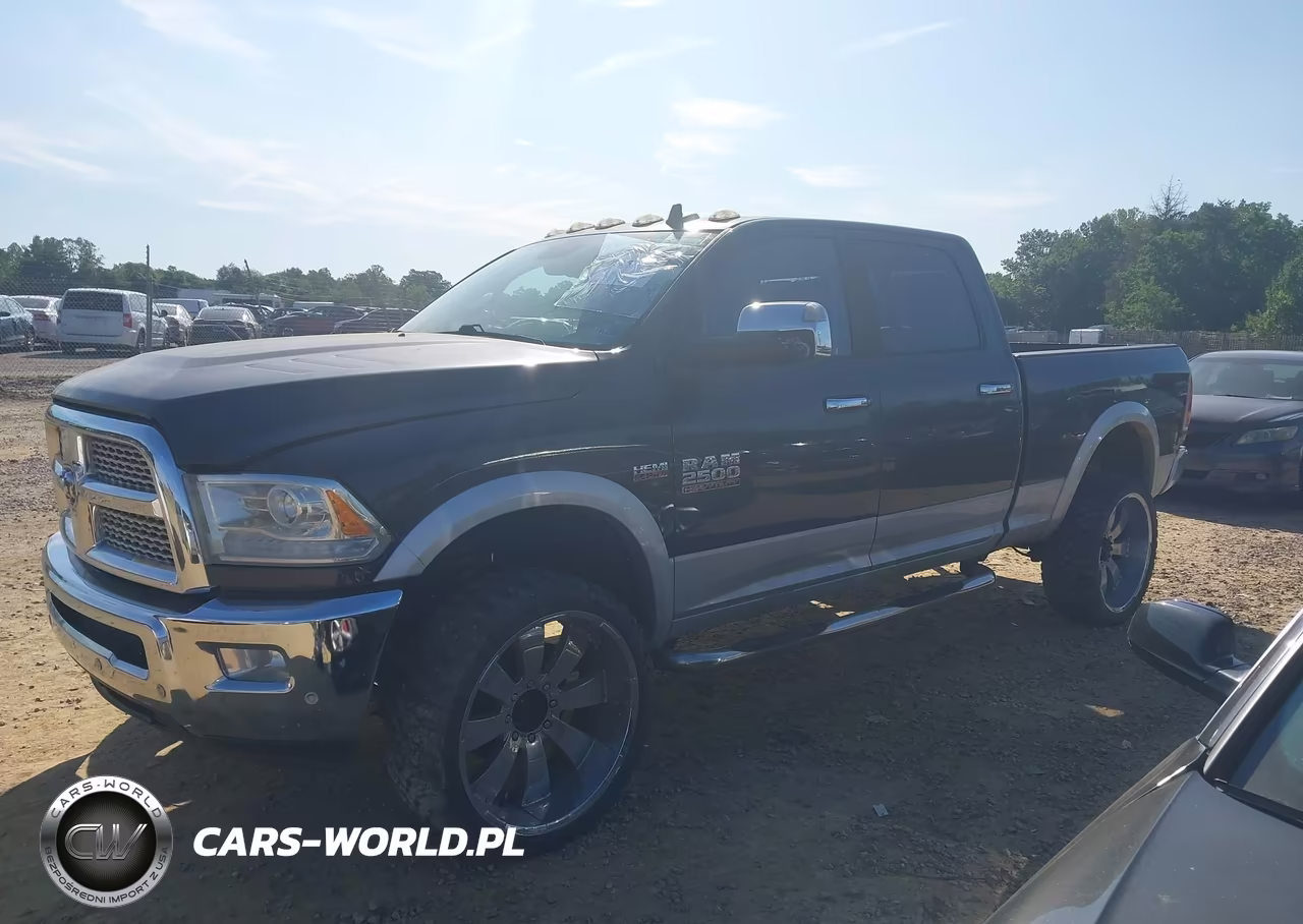 2016 Ram 2500 Laramie VIN:3C6UR5FJ2GG209404 - 14