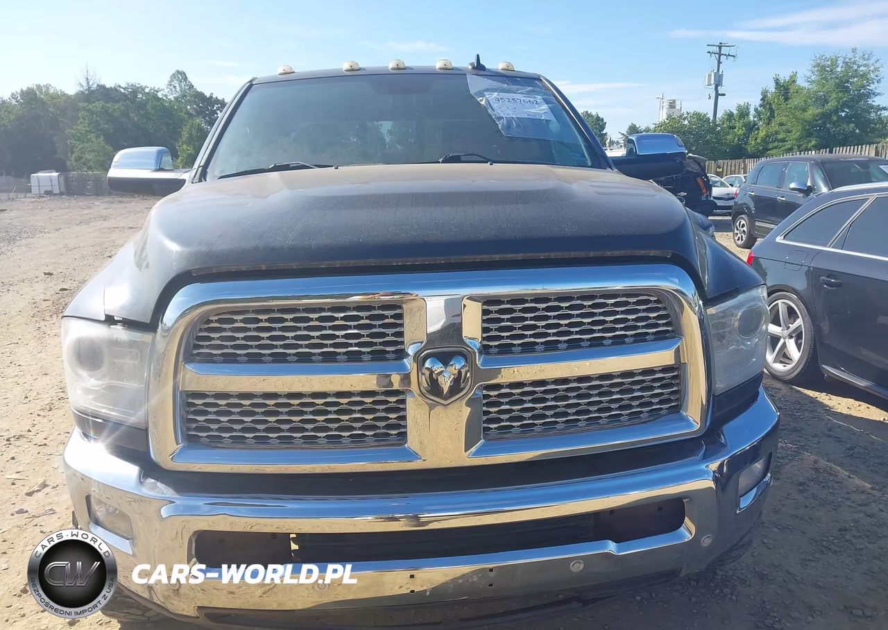 2016 Ram 2500 Laramie VIN:3C6UR5FJ2GG209404 - 6