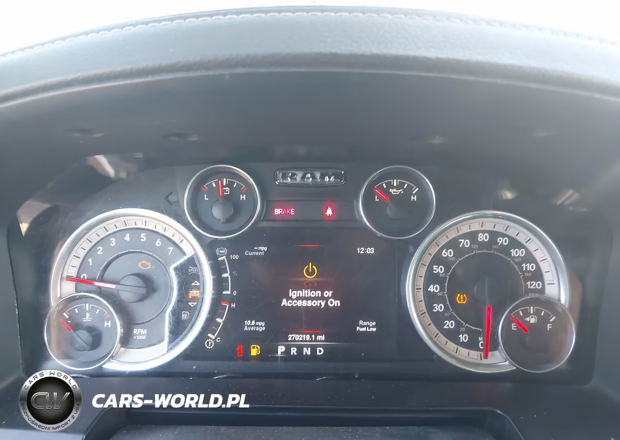 2016 Ram 2500 Laramie VIN:3C6UR5FJ2GG209404 - 7