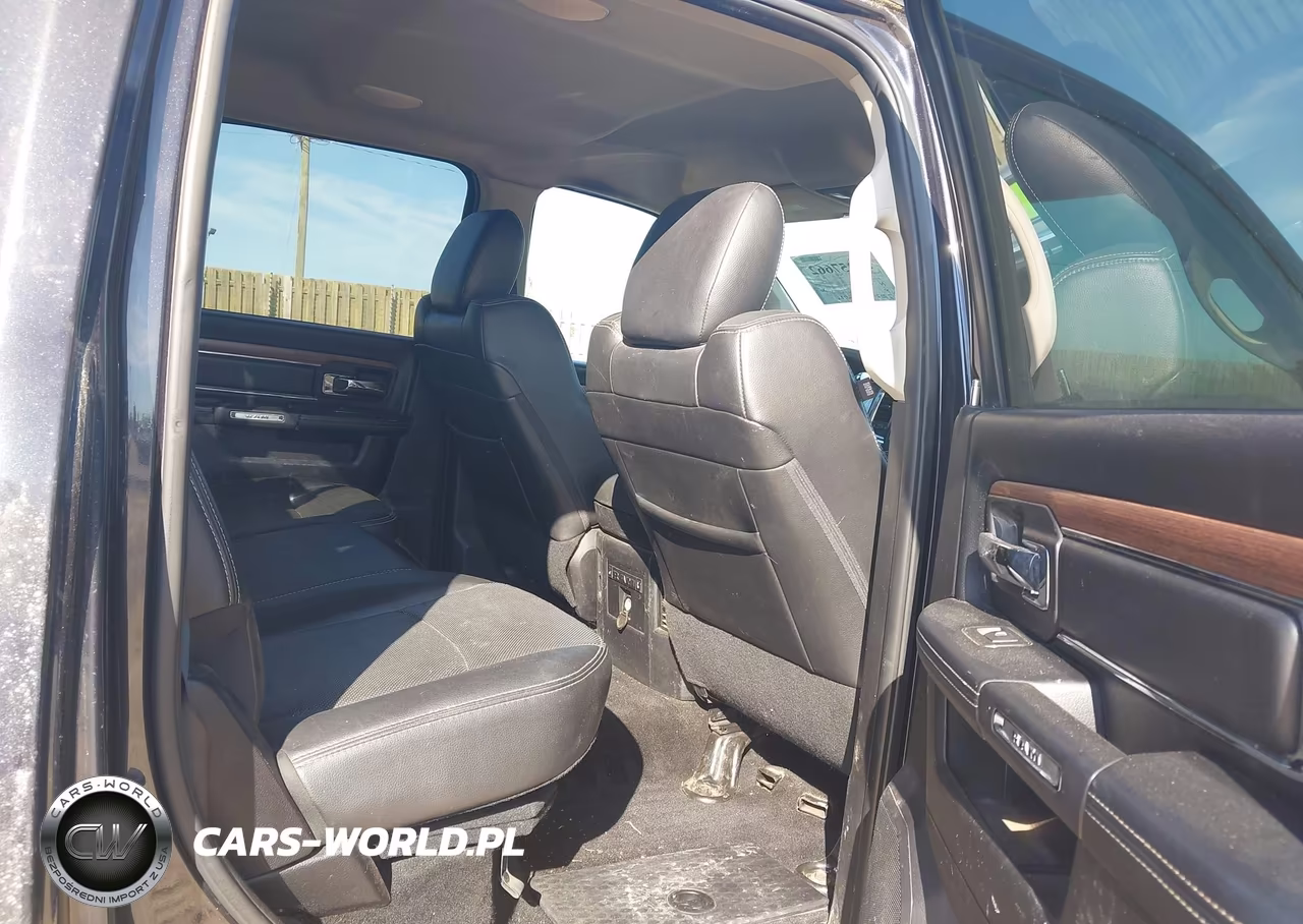 2016 Ram 2500 Laramie VIN:3C6UR5FJ2GG209404 - 8