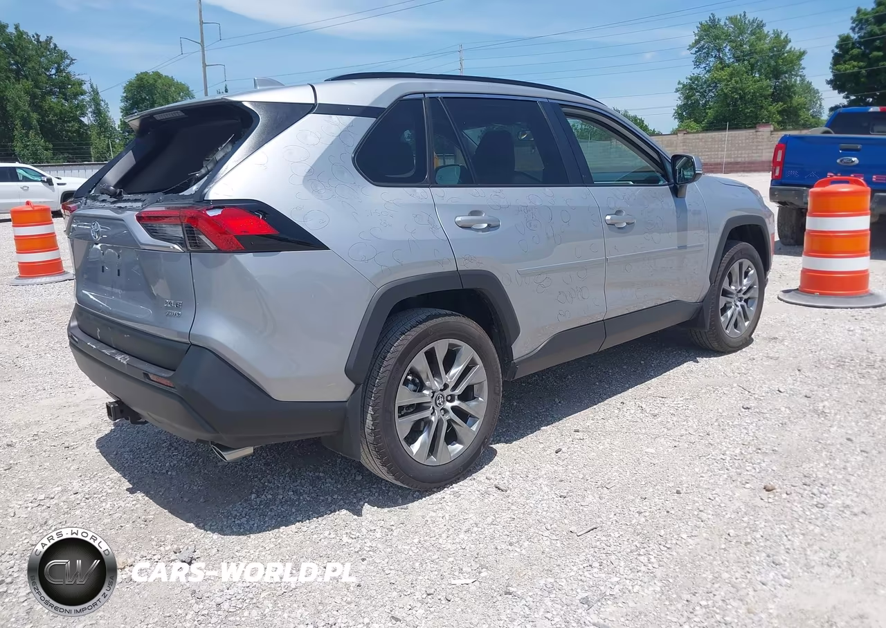 2025 Toyota Rav4 Xle Premium VIN:2T3A1RFV0SW524823 - 4