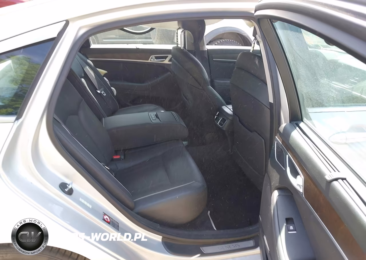 2017 Genesis G80 3.8 VIN:KMHGN4JE4HU171352 - 8