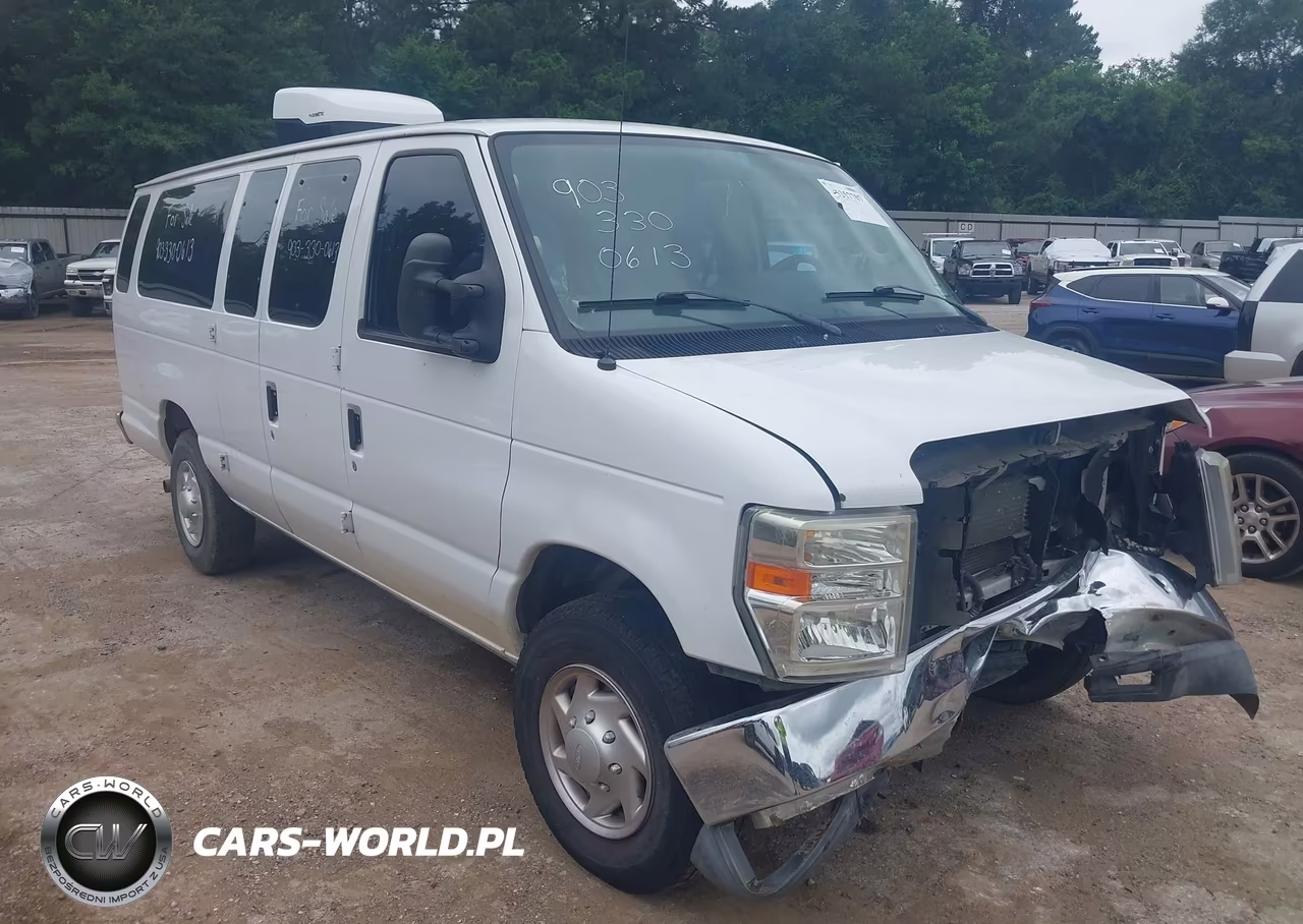 2011 Ford E-350 Super Duty Xlt