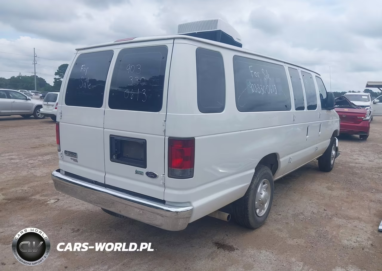 2011 Ford E-350 Super Duty Xlt VIN:1FBSS3BL0BDA69718 - 4