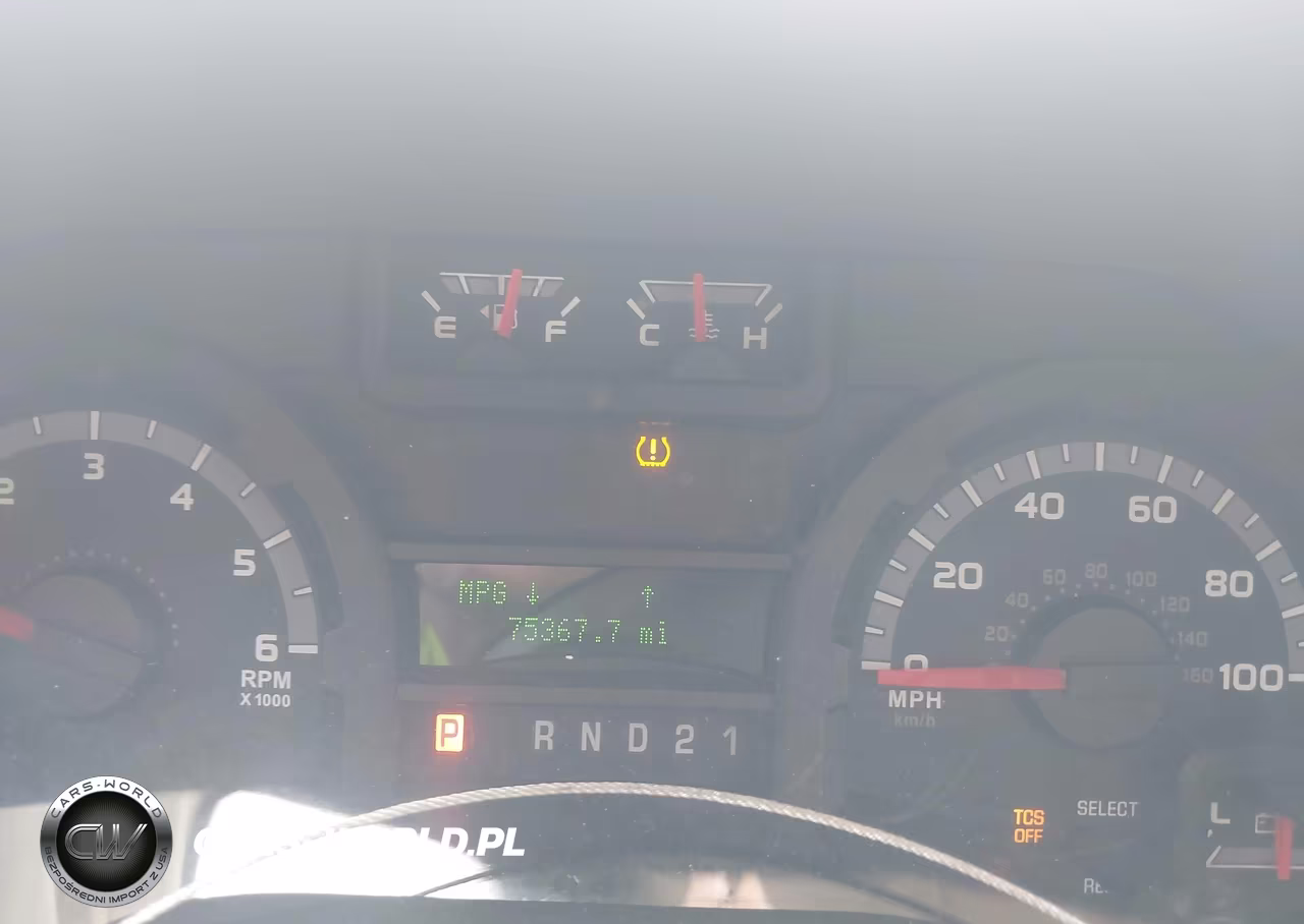 2011 Ford E-350 Super Duty Xlt VIN:1FBSS3BL0BDA69718 - 7