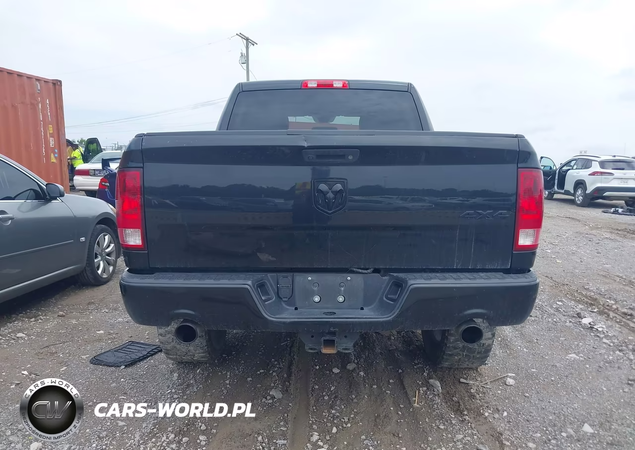 2016 Ram 1500 Express VIN:3C6RR7KT5GG306315 - 16