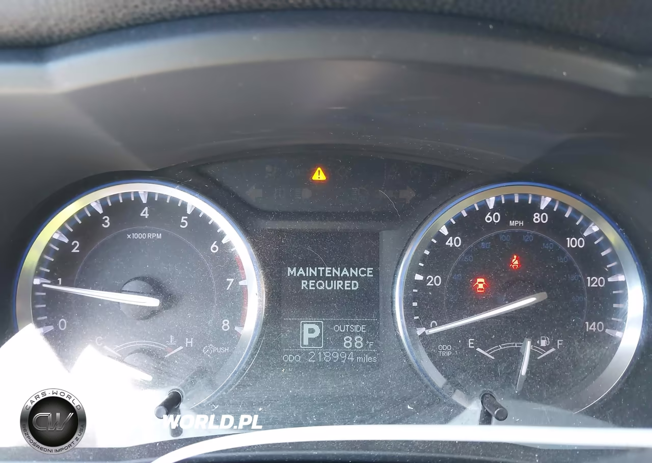 2015 Toyota Highlander Le Plus V6 VIN:5TDBKRFH9FS145631 - 7