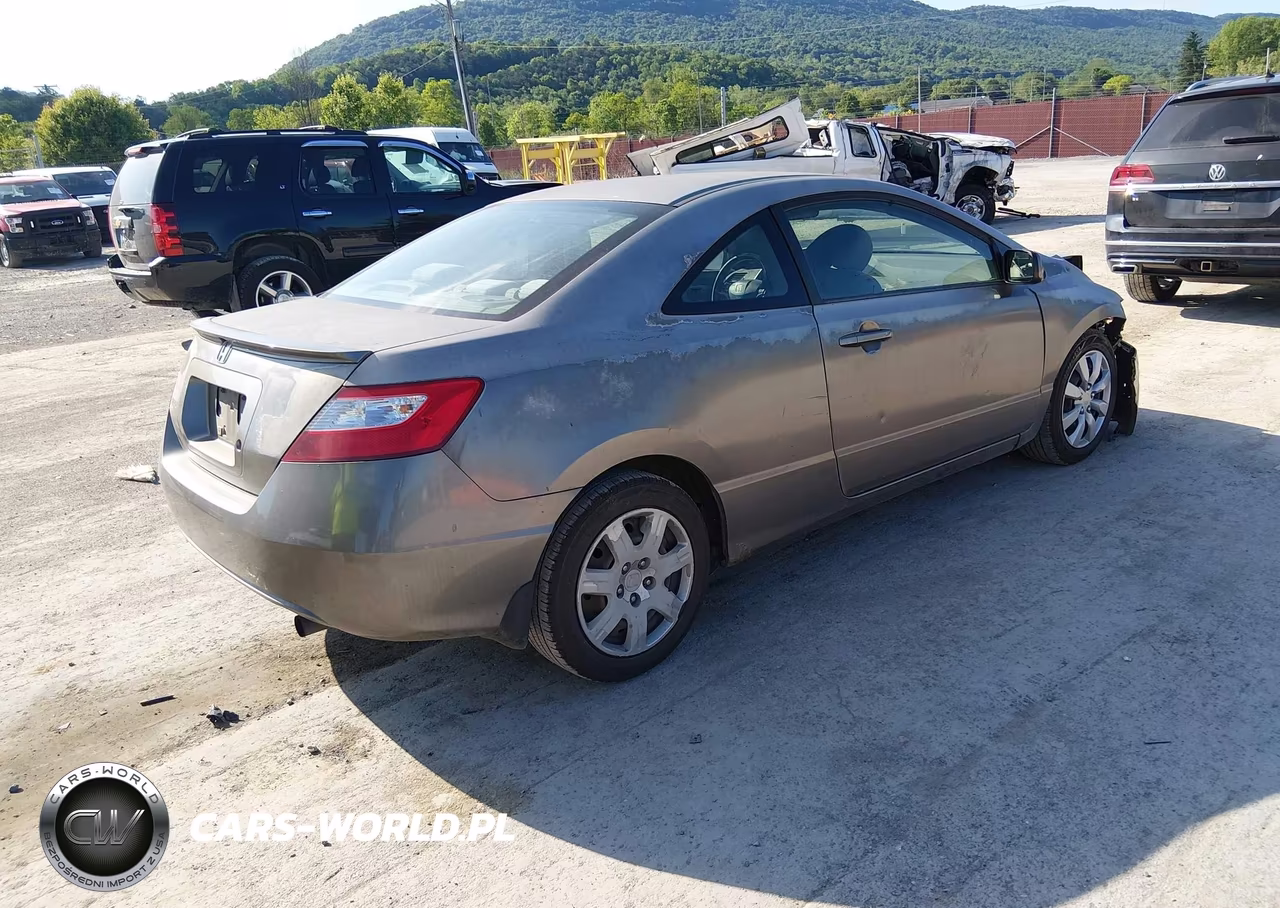 2008 Honda Civic Lx VIN:2HGFG12648H527738 - 4