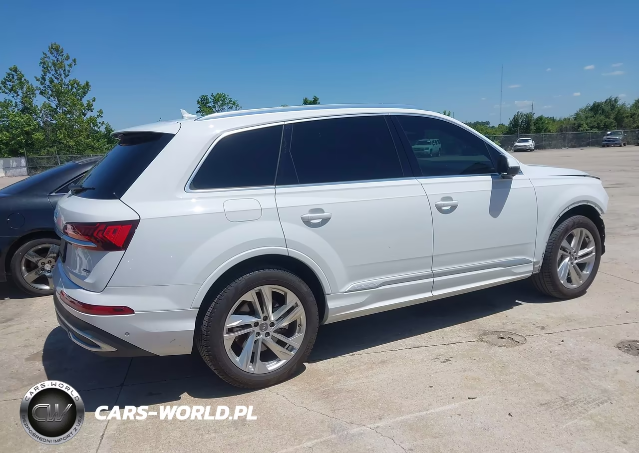 2020 Audi Q7 Premium Plus 45 Tfsi Quattro Tiptronic VIN:WA1LJAF70LD010135 - 4