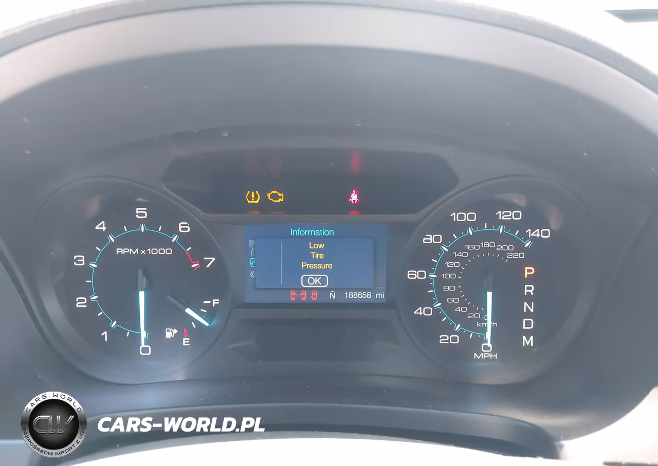 2012 Ford Explorer Xlt VIN:1FMHK7D82CGA63372 - 7