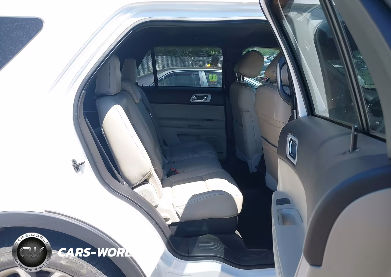 2012 Ford Explorer Xlt VIN:1FMHK7D82CGA63372 - 8