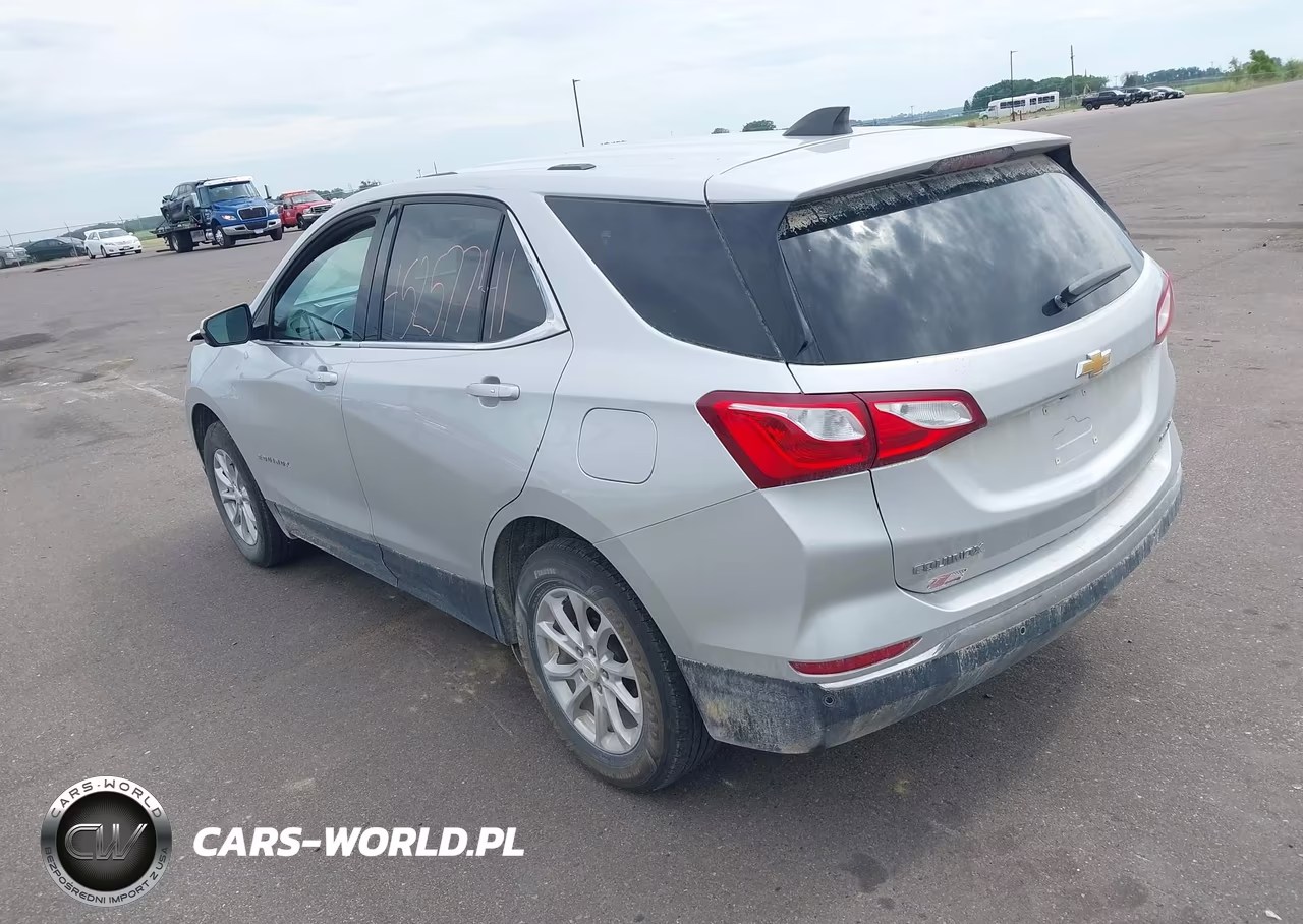 2019 Chevrolet Equinox Lt VIN:3GNAXUEV0KS670663 - 3