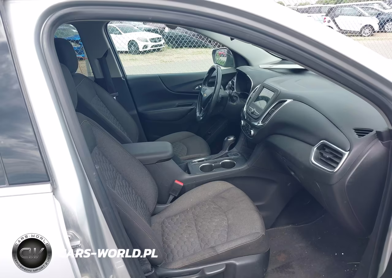 2019 Chevrolet Equinox Lt VIN:3GNAXUEV0KS670663 - 5