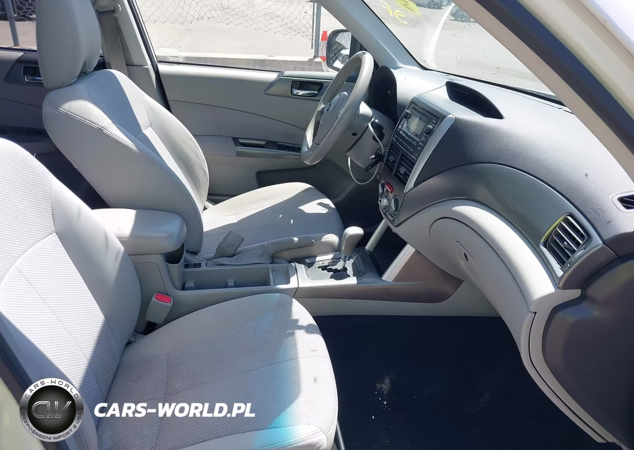 2011 Subaru Forester 2.5X Premium VIN:JF2SHADC2BH745141 - 5
