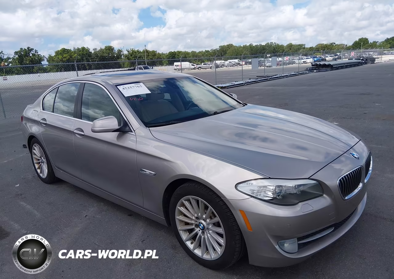 2011 BMW 535I