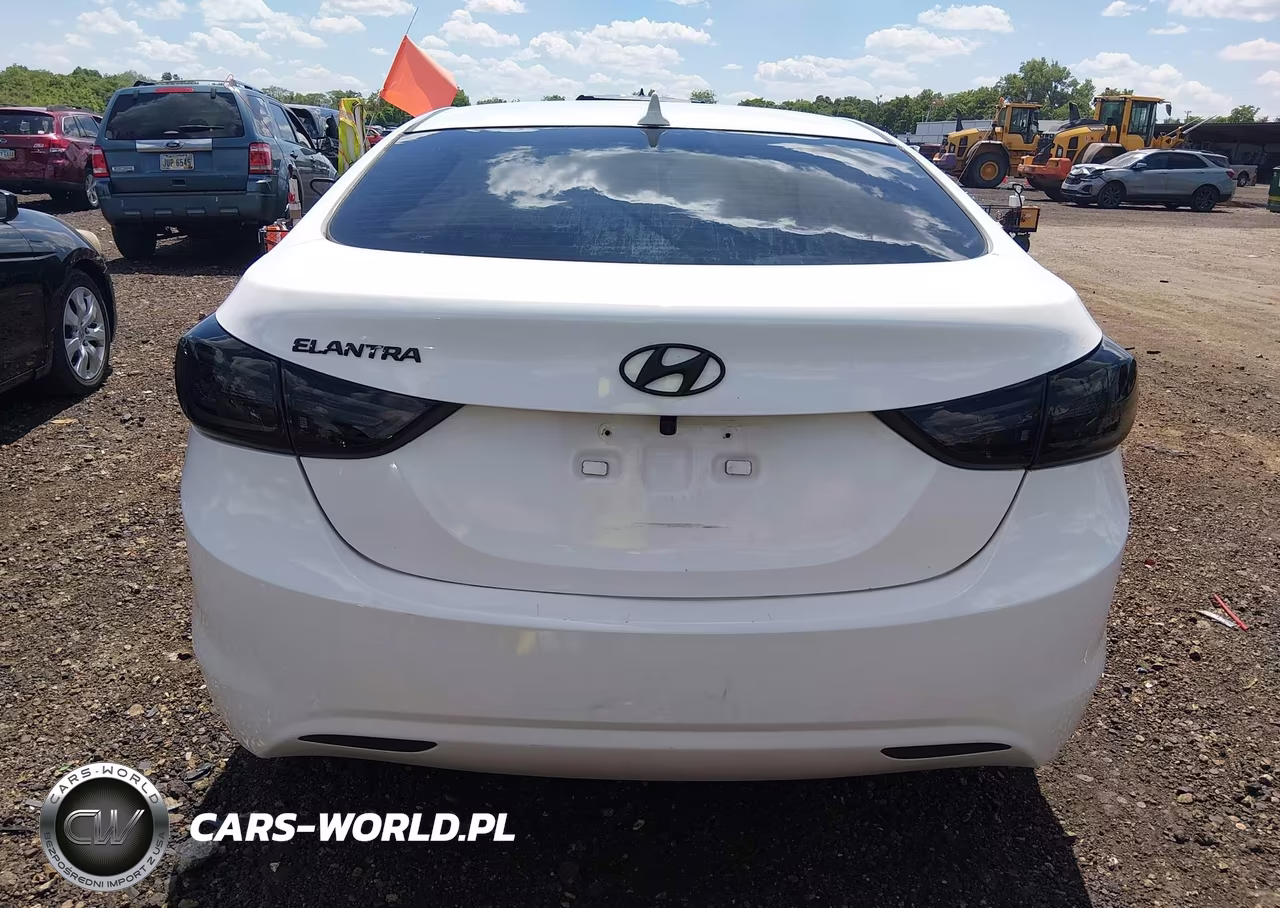 2013 Hyundai Elantra Gls VIN:5NPDH4AE3DH276645 - 16