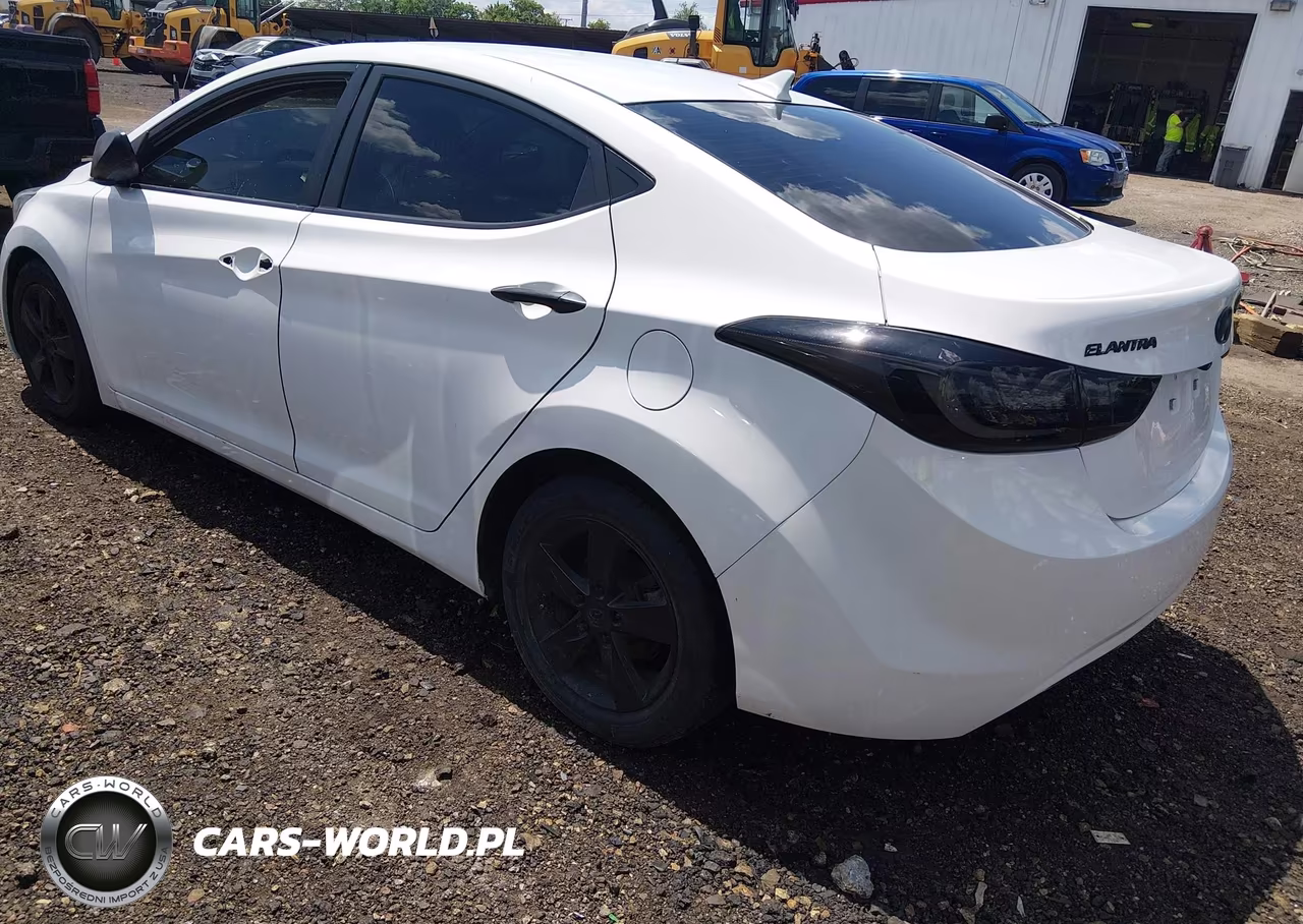 2013 Hyundai Elantra Gls VIN:5NPDH4AE3DH276645 - 3