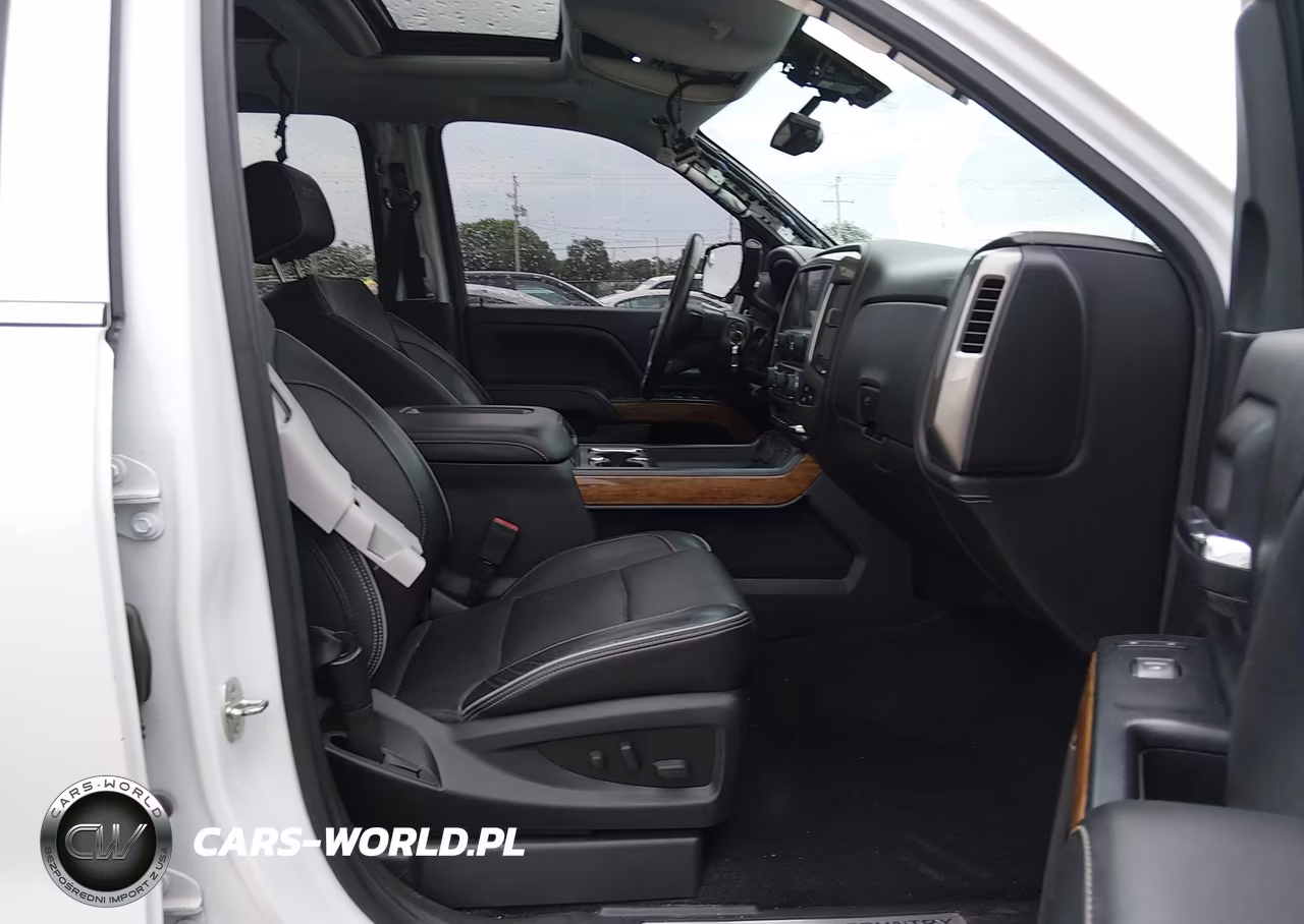 2018 Chevrolet Silverado 1500 High Country VIN:3GCUKTEJ8JG145105 - 5