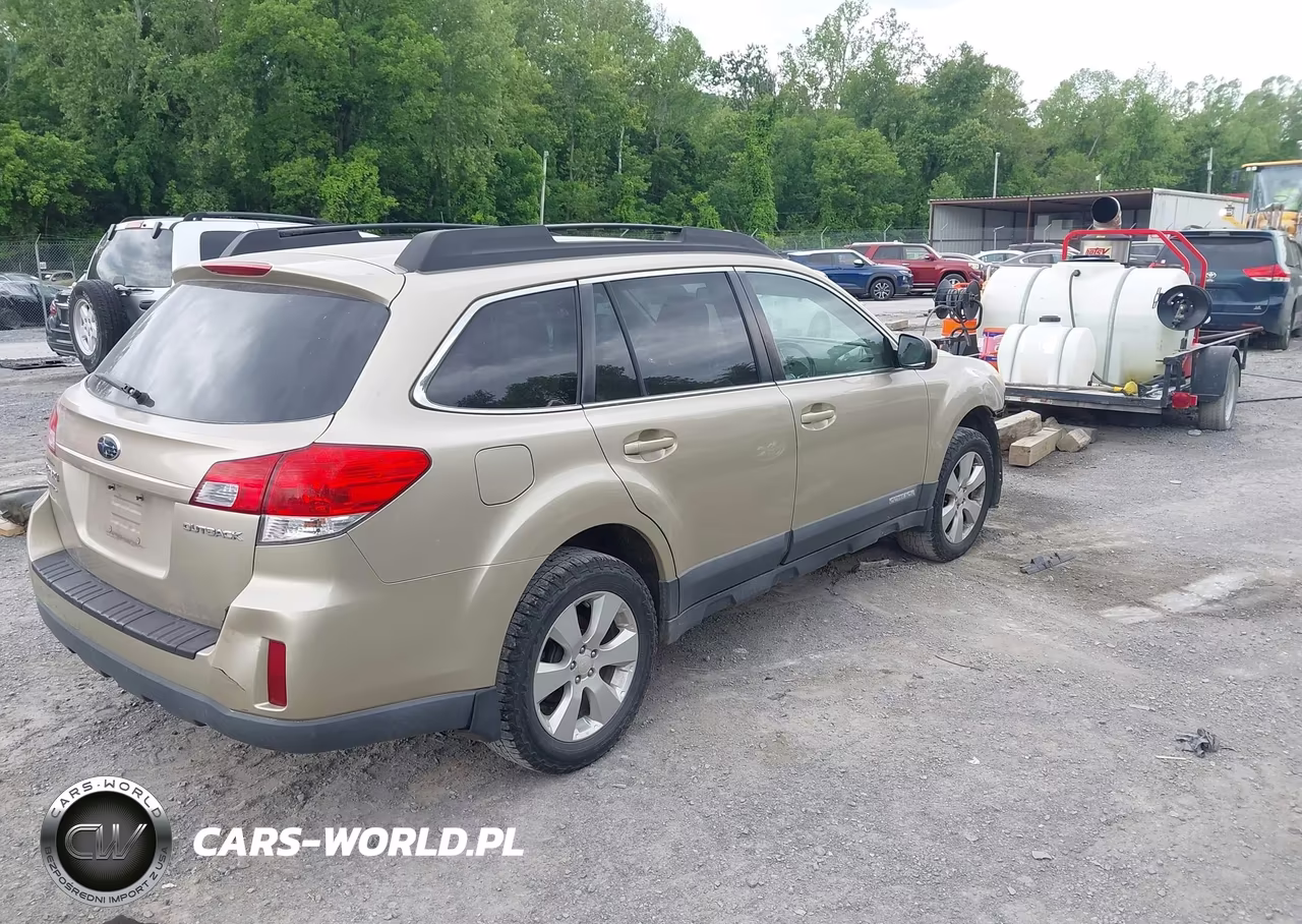 2010 Subaru Outback 2.5I Limited VIN:4S4BRCKC9A3357616 - 4