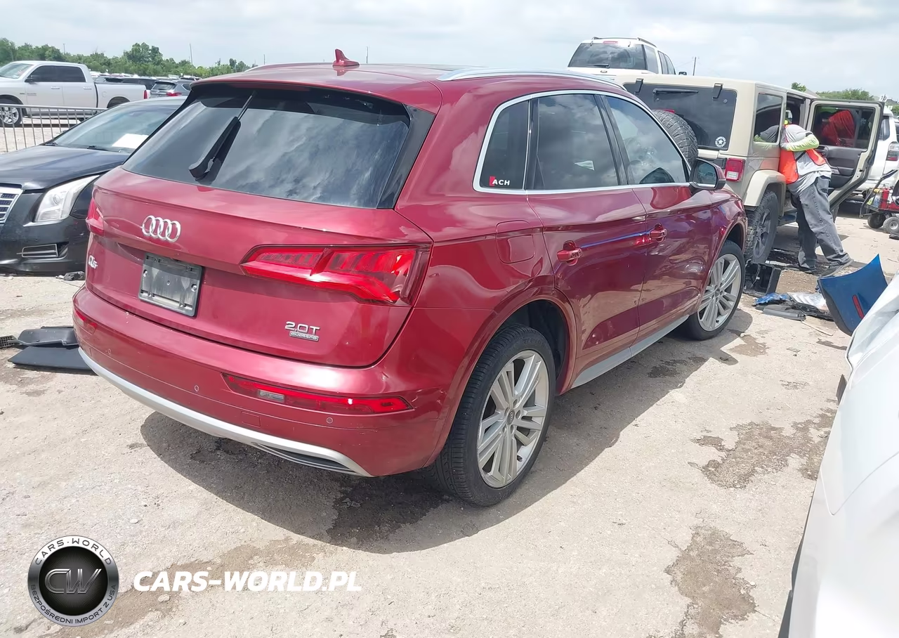 2018 Audi Q5 2.0T Premium-2.0T Tech Premium VIN:WA1BNAFY8J2152394 - 4