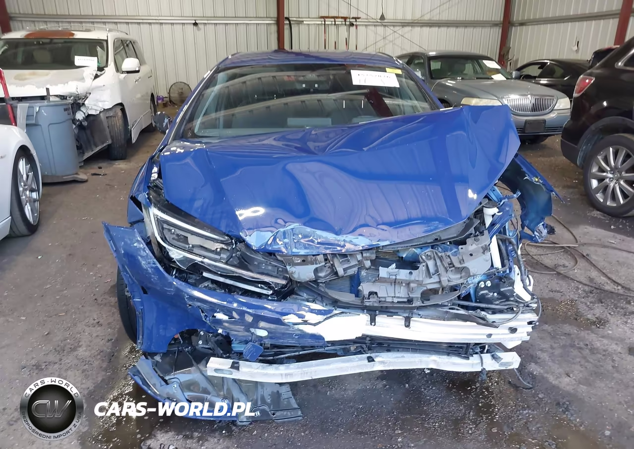 2024 Toyota Prius Le VIN:JTDACAAU4R3024901 - 13