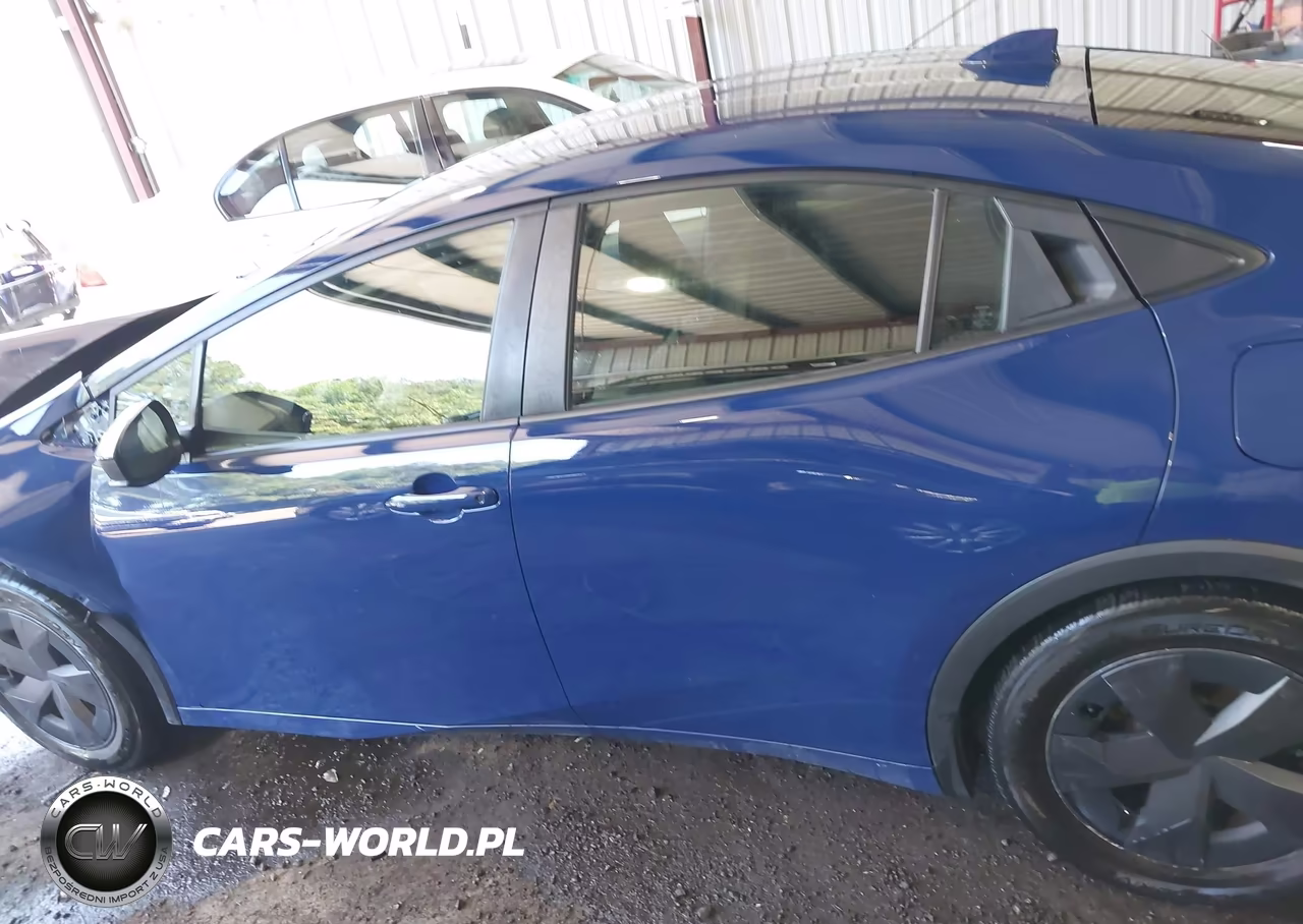 2024 Toyota Prius Le VIN:JTDACAAU4R3024901 - 15