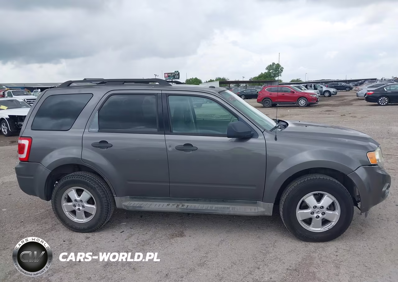 2009 Ford Escape Xlt VIN:1FMCU037X9KD01804 - 13
