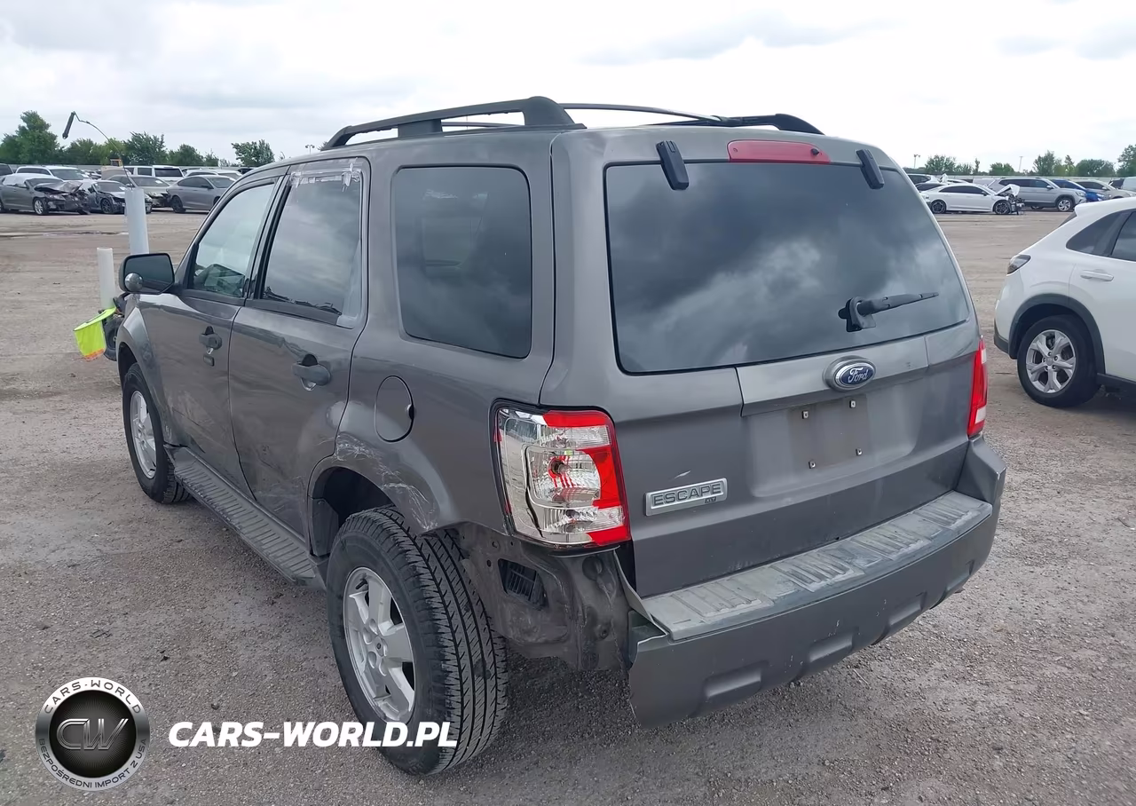 2009 Ford Escape Xlt VIN:1FMCU037X9KD01804 - 3