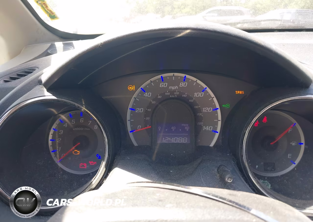 2013 Honda Fit Sport VIN:JHMGE8H5XDC029815 - 7