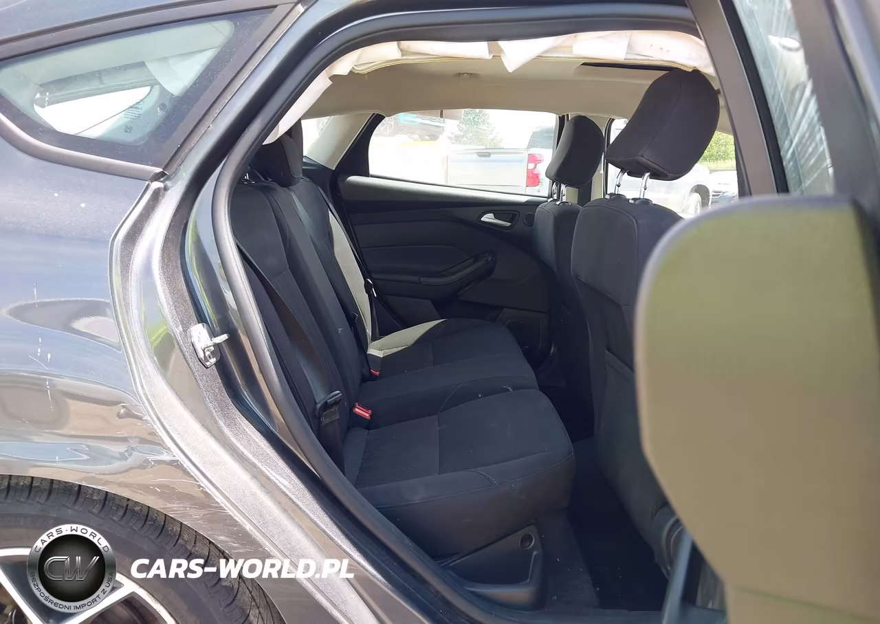 2017 Ford Focus Sel VIN:1FADP3M29HL301263 - 8