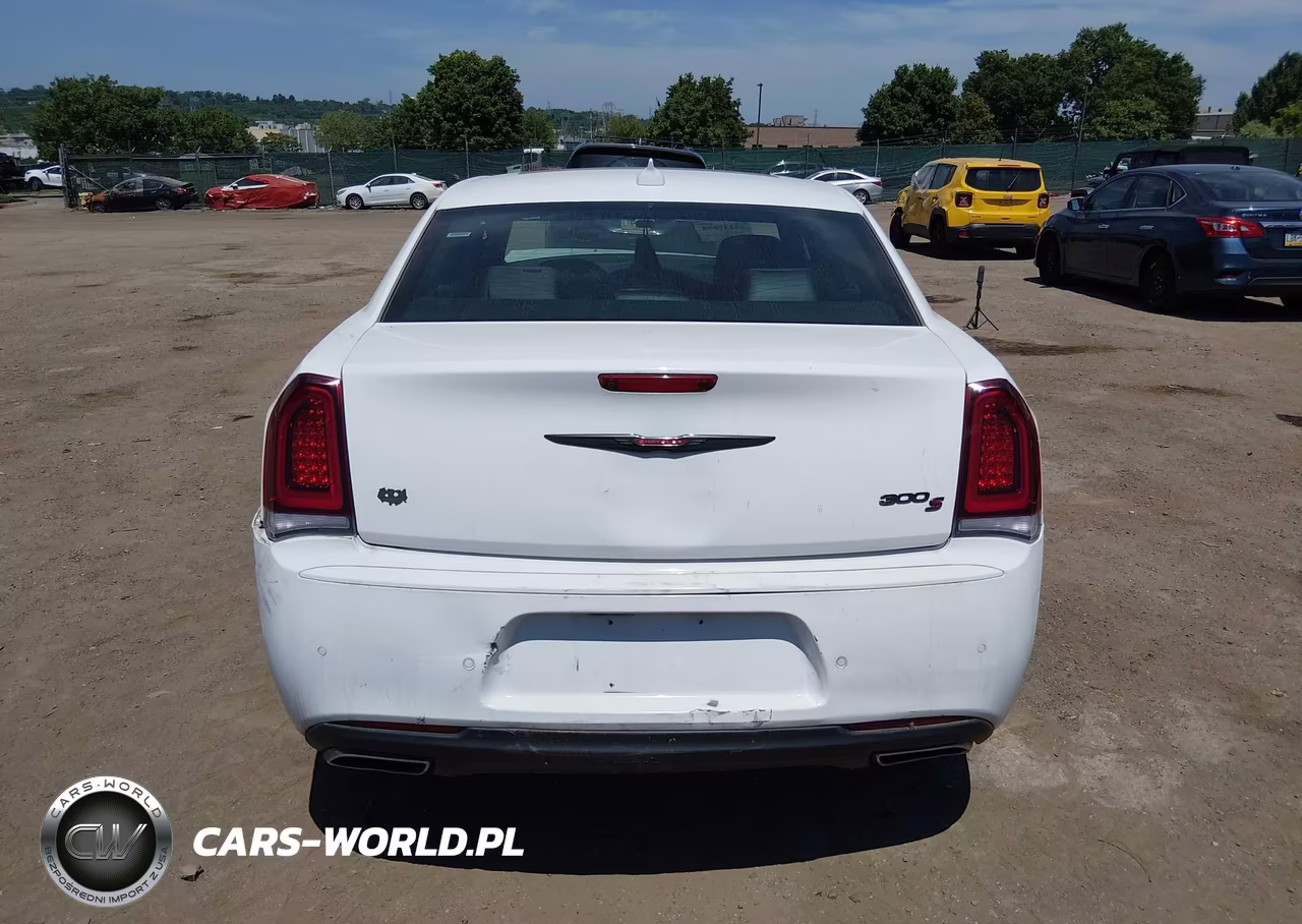 2022 Chrysler 300 S VIN:2C3CCABG8NH127204 - 15