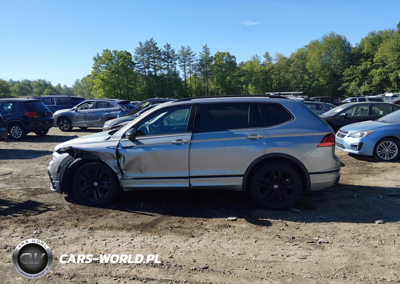 2022 Volkswagen Tiguan 2.0T Se R-Line Black VIN:3VV8B7AX0NM011832 - 15